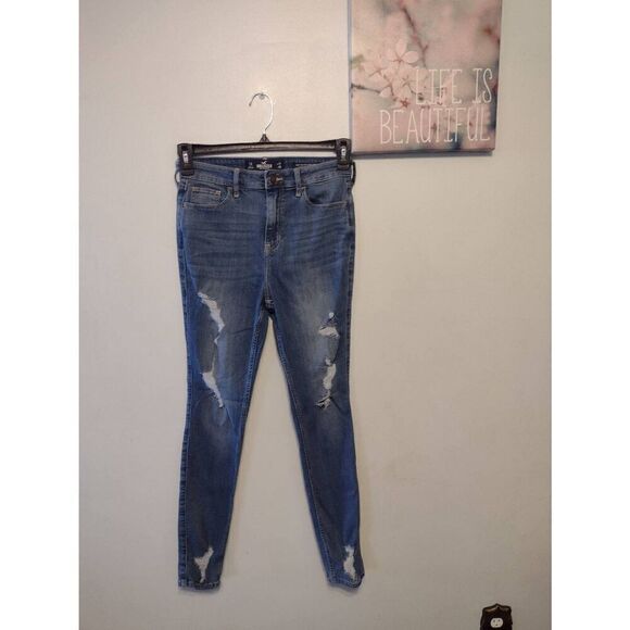 Hollister size 7 7R Curvy High Rise Super Skinny Jeans Destroyed - Picture 1 of 6